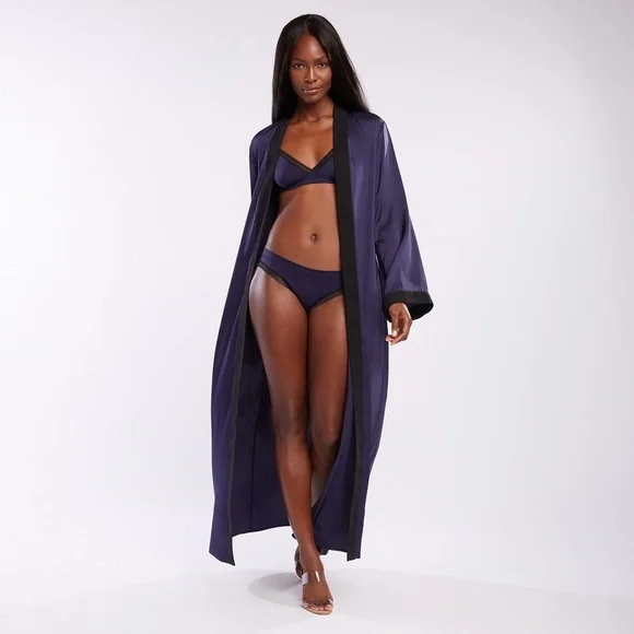 Savage X Fenty Midnight Blue Robe - Picture 4 of 15